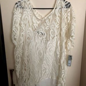 Kohl’s Apt.9 Lace Front Tee with Camisole (NWT)